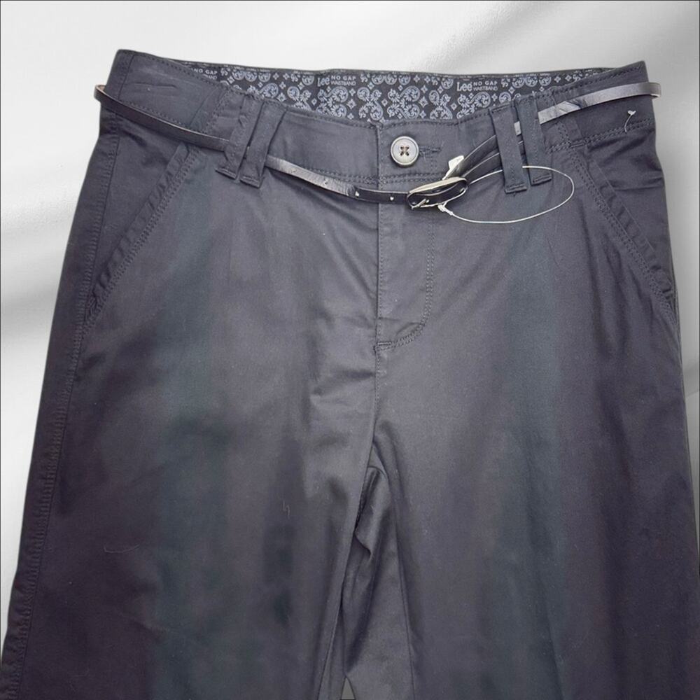 LEE Women’s 6 Black NO GAP WAISTBAND Bootcut Chino Pant